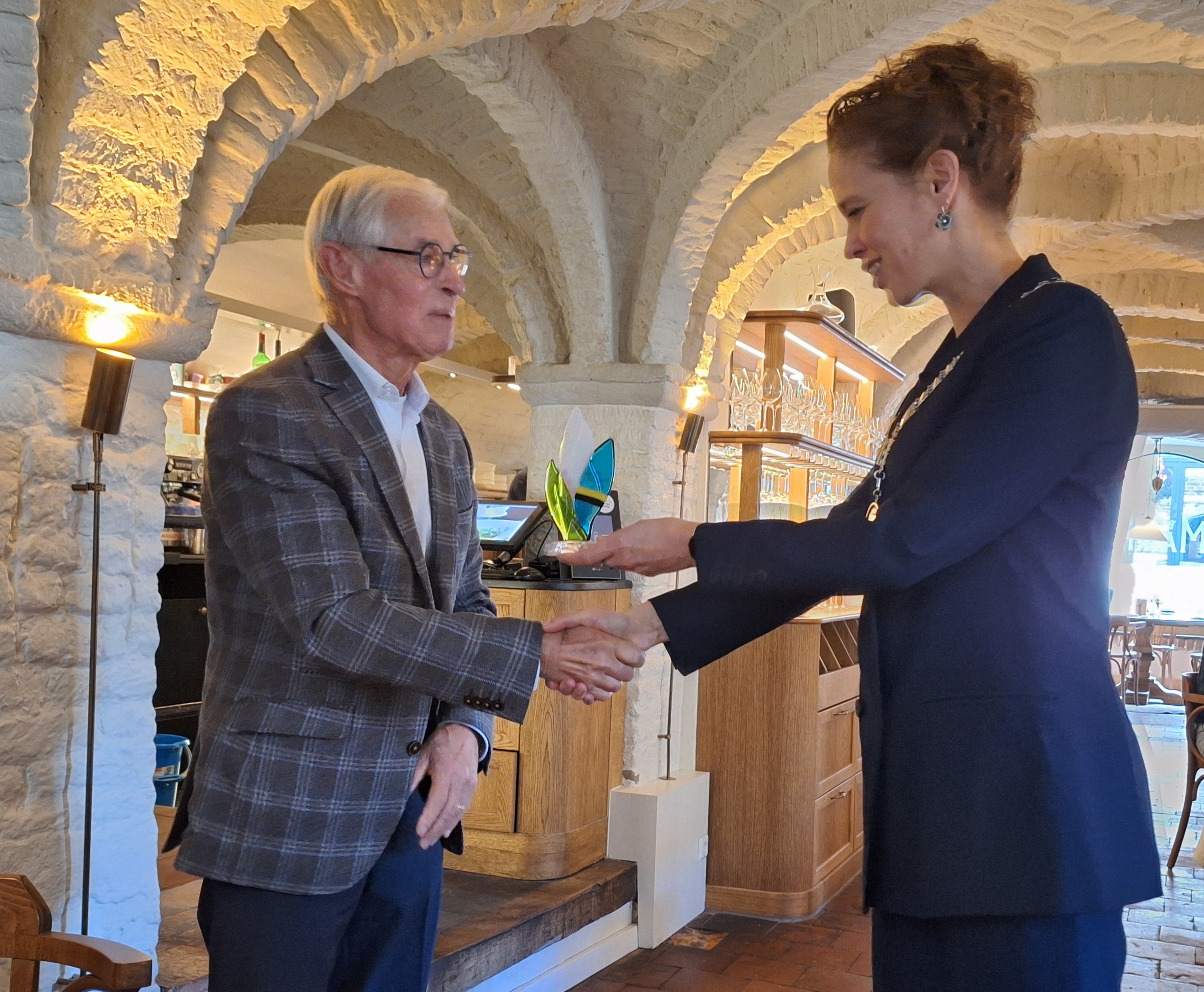 Bestuurslid stedenband Herentals gemeentelijk onderscheiden